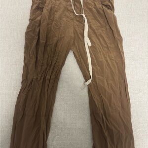 Aritzia Wilfred Marais Jogger Pant